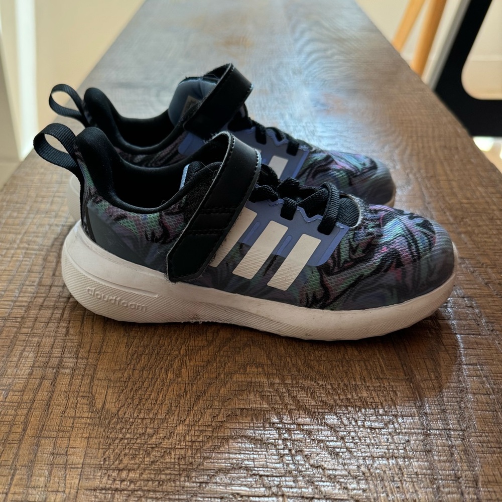 Adidas Fortarun 2.0 Toddler Sneakers size 9